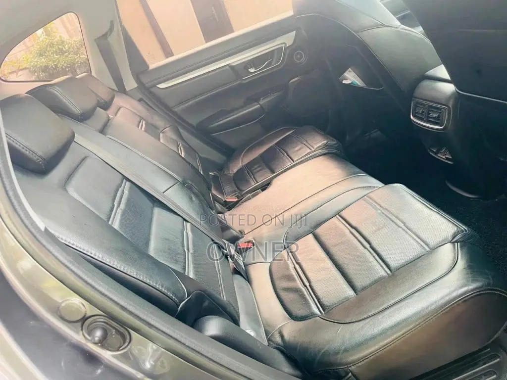 Honda CRV 2018 SUV (Used)