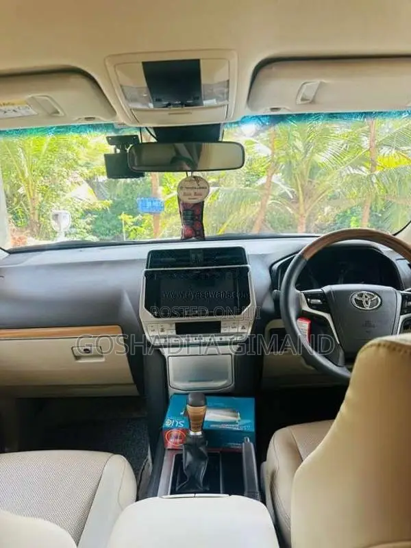 Toyota Land Cruiser Prado 2019 SUV (Used)