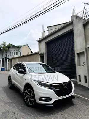 Honda Vezel 2018 SUV (Used)