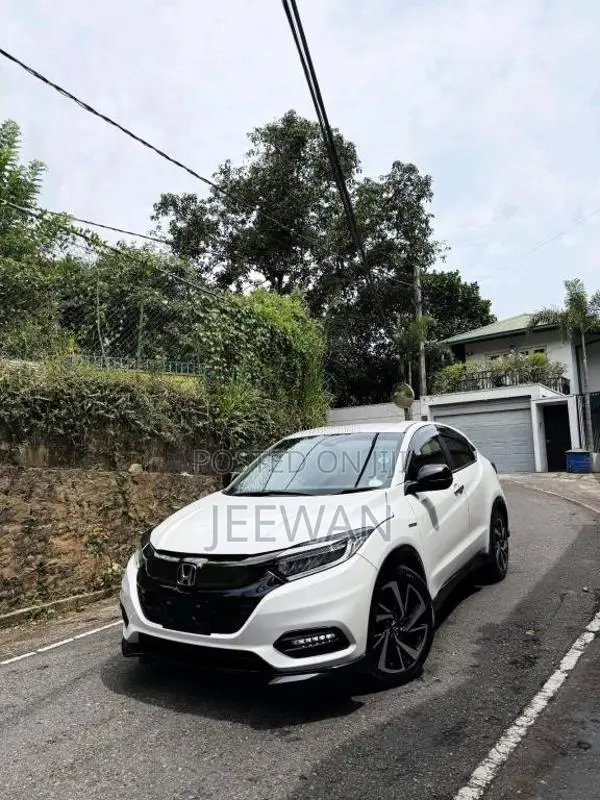 Honda Vezel 2018 SUV (Used)