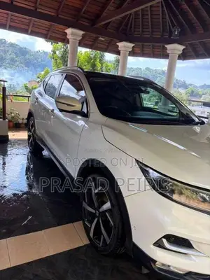 Nissan Qashqai 2018 SUV (Used)