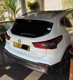 Nissan Qashqai 2018 SUV (Used)