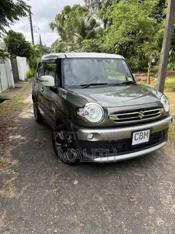 Suzuki Xbee MZ 2023 SUV (Used)