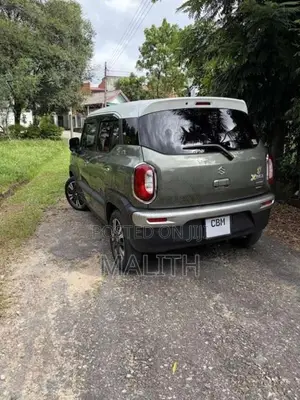 Suzuki Xbee MZ 2023 SUV (Used)
