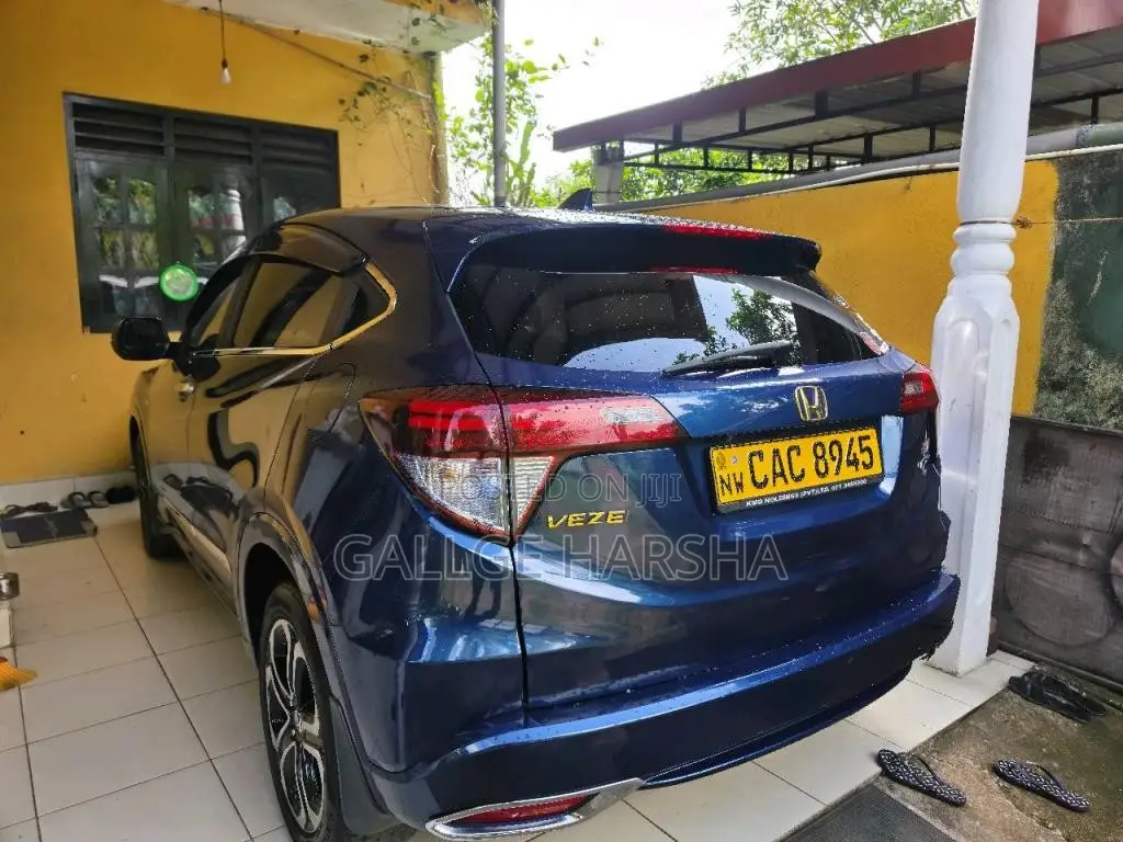 Honda VEZEL 2014 SUV (Used)