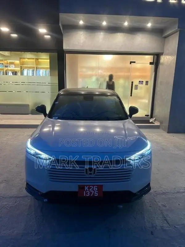 Honda Vezel Z Play 2025 SUV Brand New