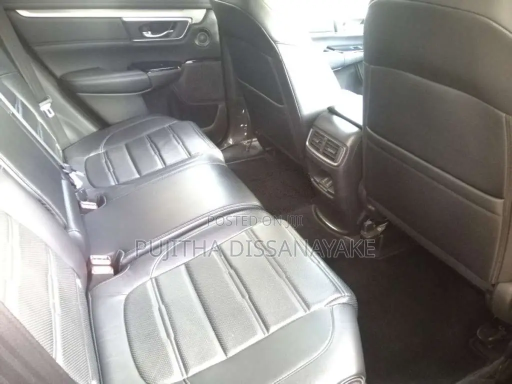 Honda CRV 2018 SUV (Used)
