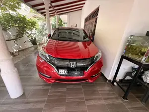 Honda Vezel 2016 SUV (Used)