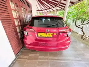 Honda Vezel 2016 SUV (Used)