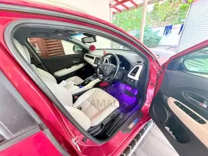 Honda Vezel 2016 SUV (Used)