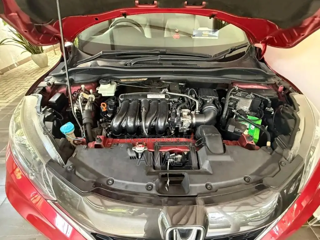 Honda Vezel 2016 SUV (Used)
