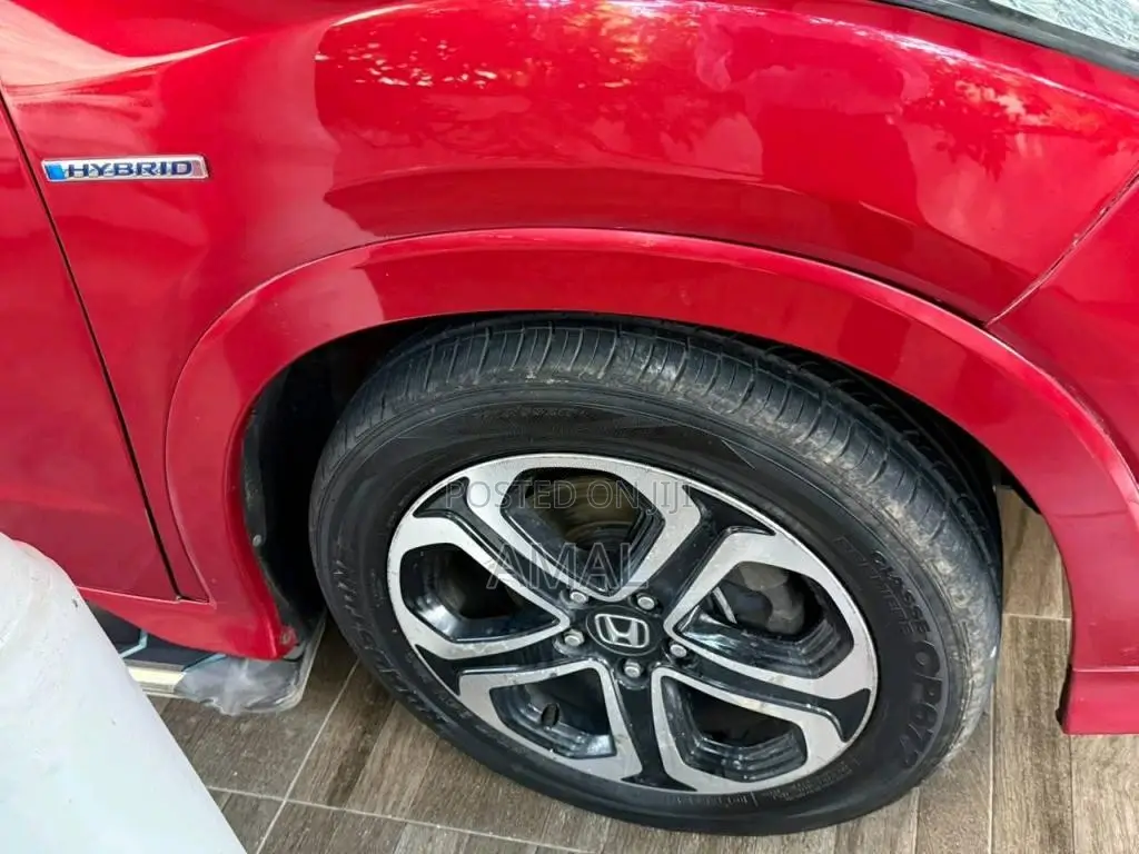 Honda Vezel 2016 SUV (Used)