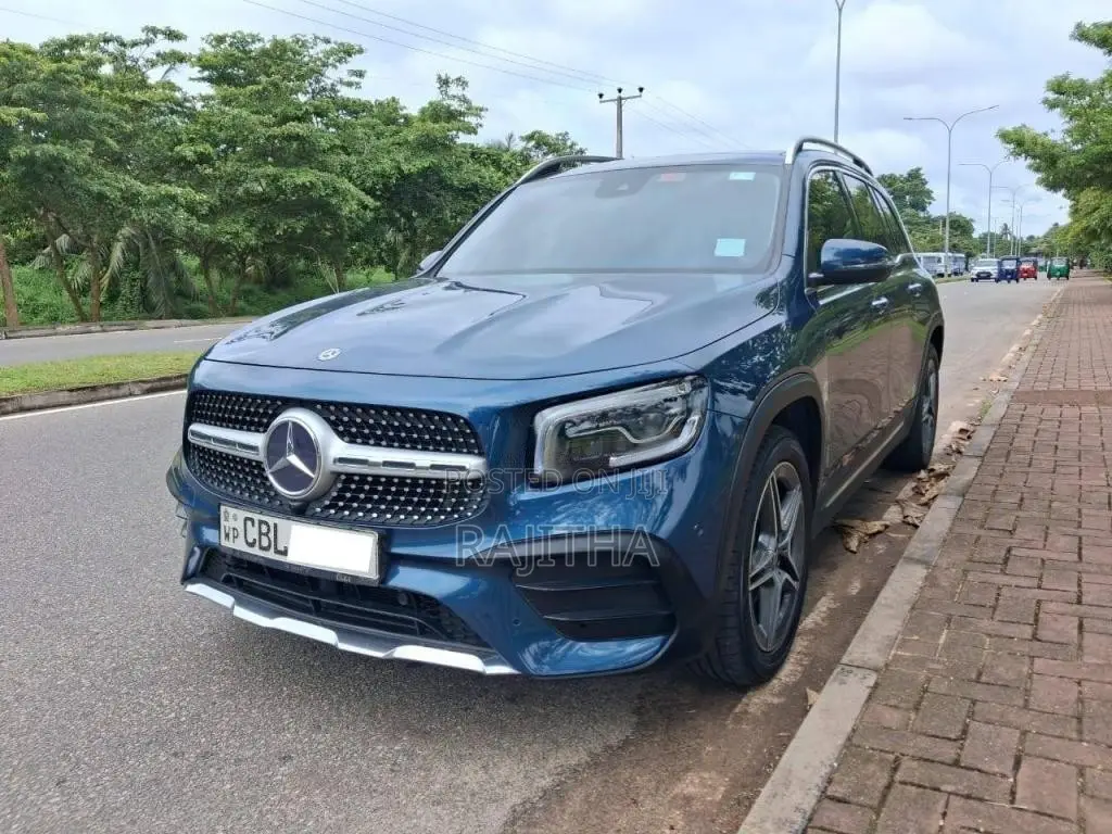Mercedes-Benz GLB 200 AMG Comfortline 2020 SUV (Used)