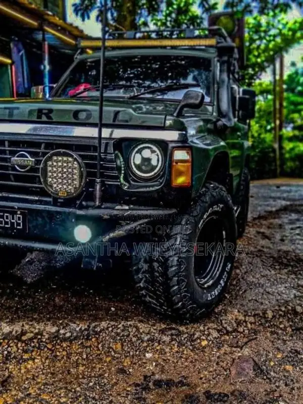 Nissan Patrol Y60 1981 SUV (Used)