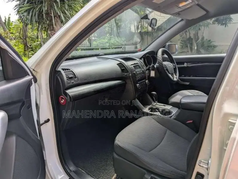 Kia Sorento 2012 SUV (Used)