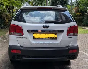 Kia Sorento 2012 SUV (Used)