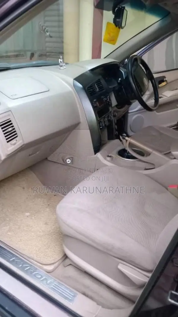 Micro Kyron 5 Forward 2008 SUV (Used)