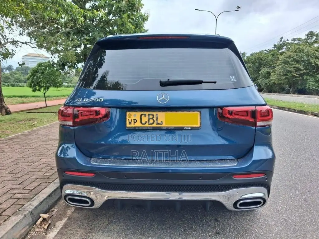 Mercedes-Benz GLB 200 AMG Comfortline 2020 SUV (Used)