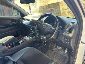 Honda Vezel 2017 SUV (Used)