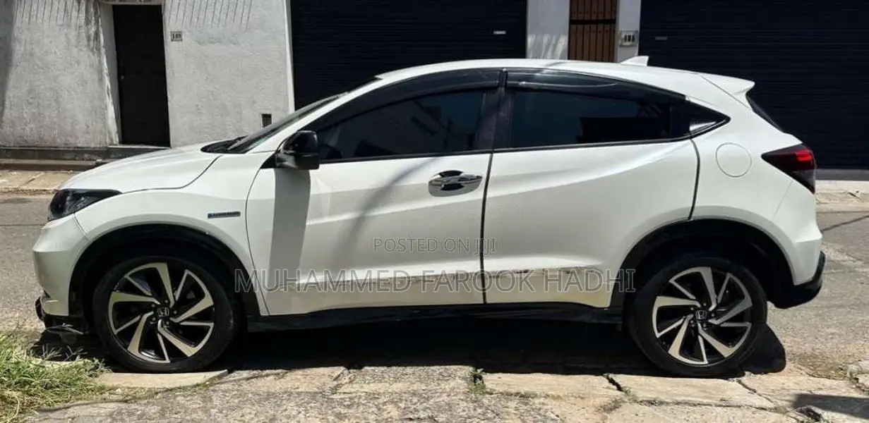 Honda Vezel 2017 SUV (Used)