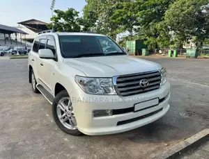 Toyota Land Cruiser V8 Sahara ZX 2010 SUV (Used)