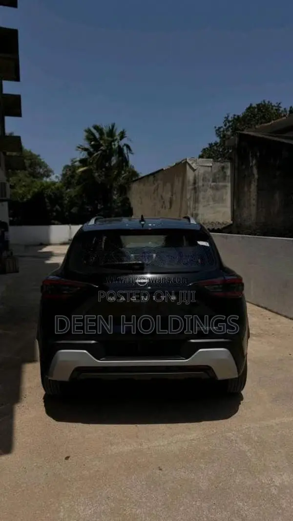 Nissan Magnite Tekna Black 2026 SUV Brand New