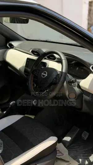 Nissan Magnite Tekna Black 2026 SUV Brand New