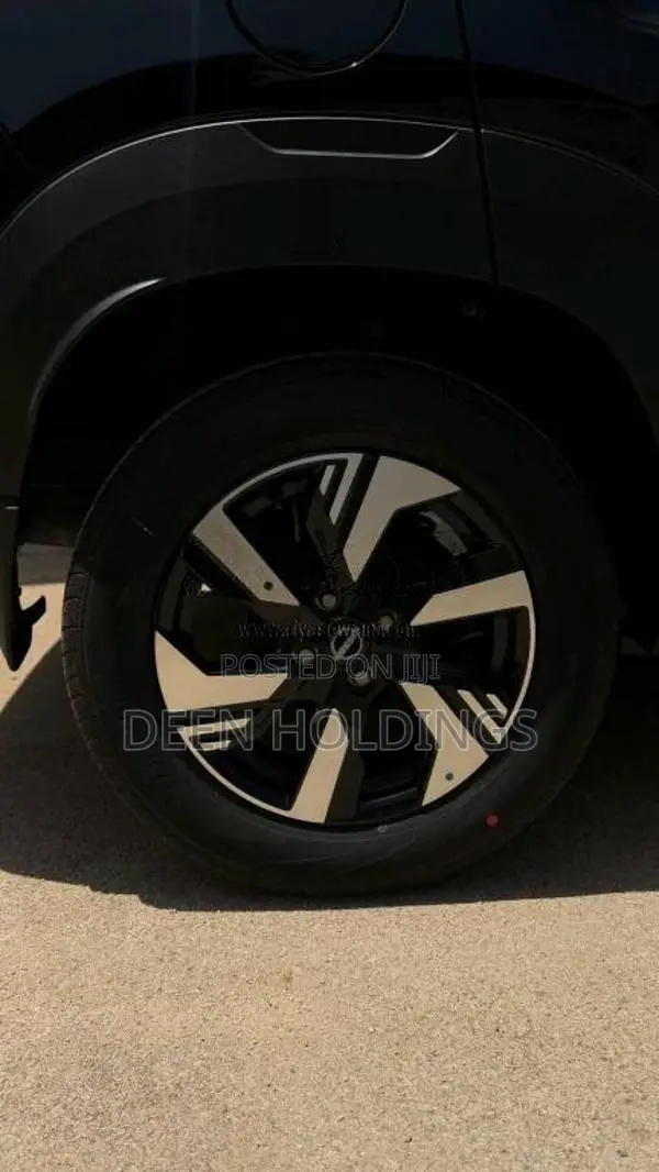 Nissan Magnite Tekna Black 2026 SUV Brand New