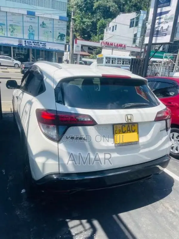 Honda Vezel 2014 SUV (Used)