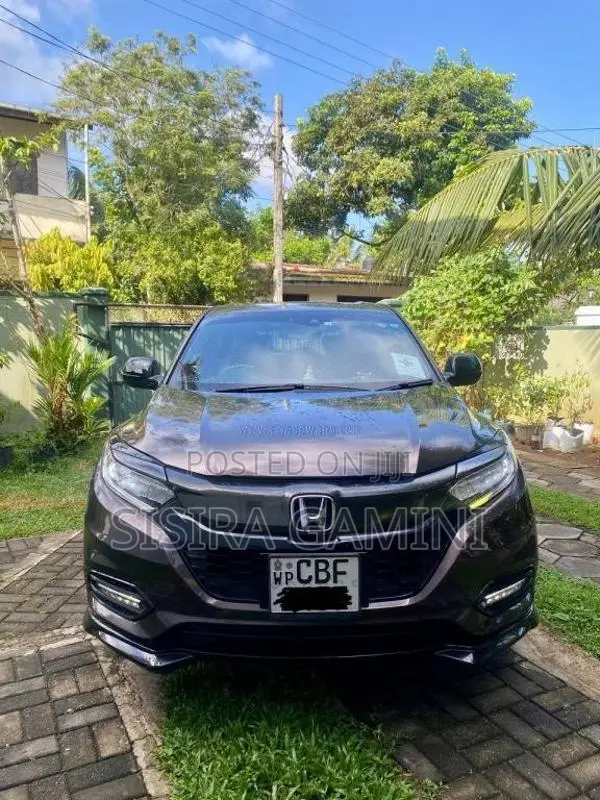 Honda Vezel 2018 SUV (Used)