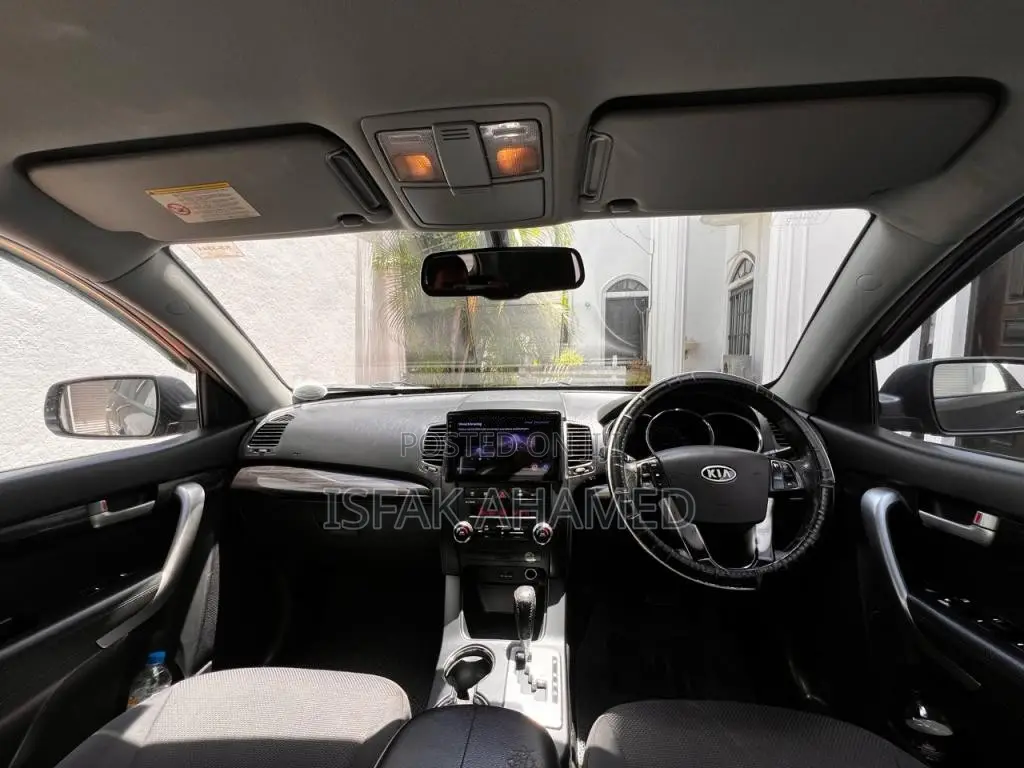 Kia Sorento 2011 SUV (Used)