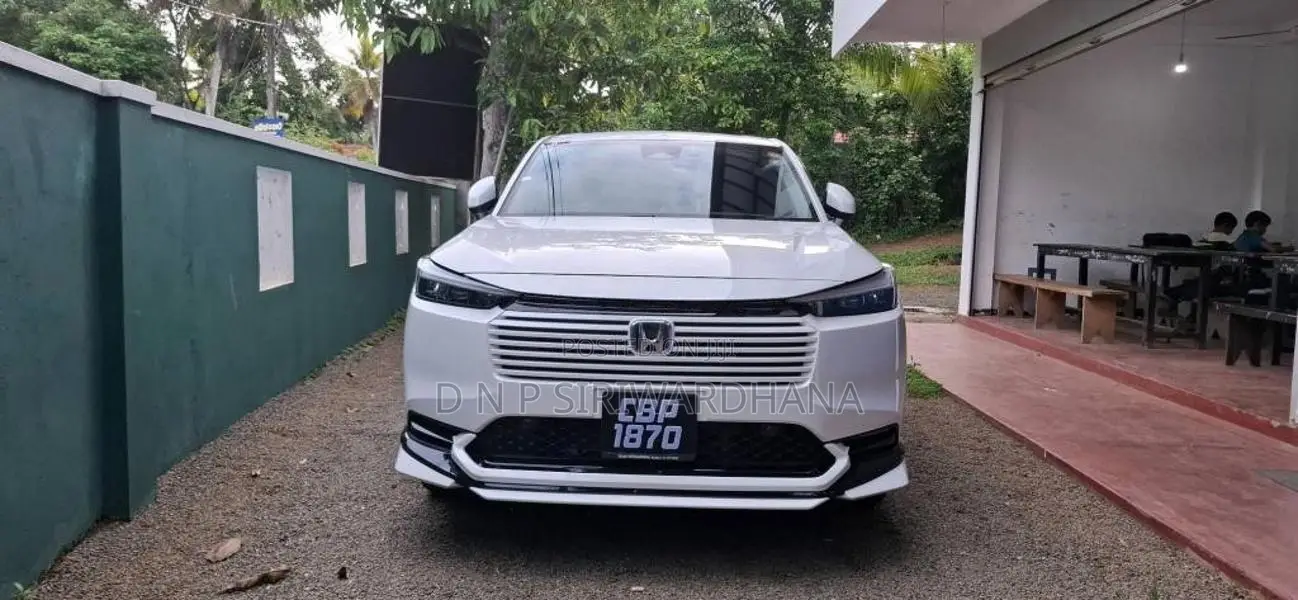 Honda Vezel 2025 SUV (Used)