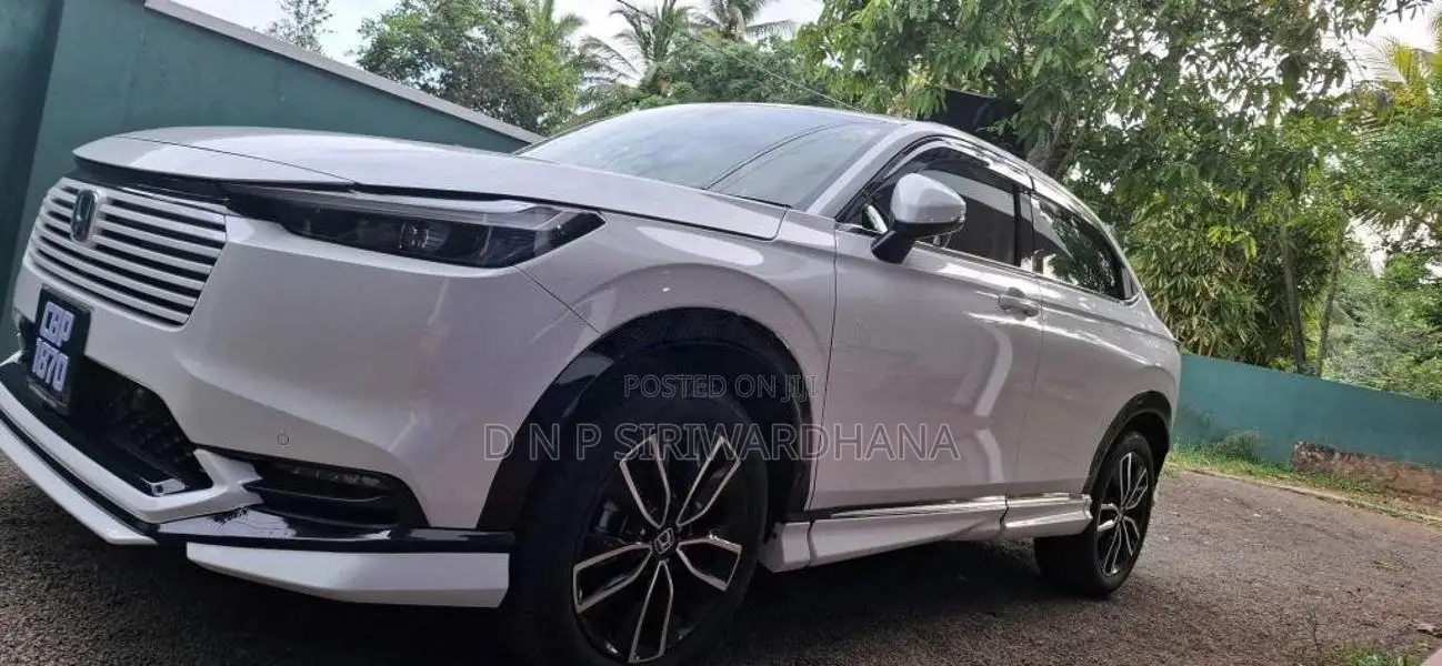 Honda Vezel 2025 SUV (Used)