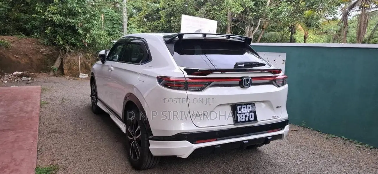 Honda Vezel 2025 SUV (Used)
