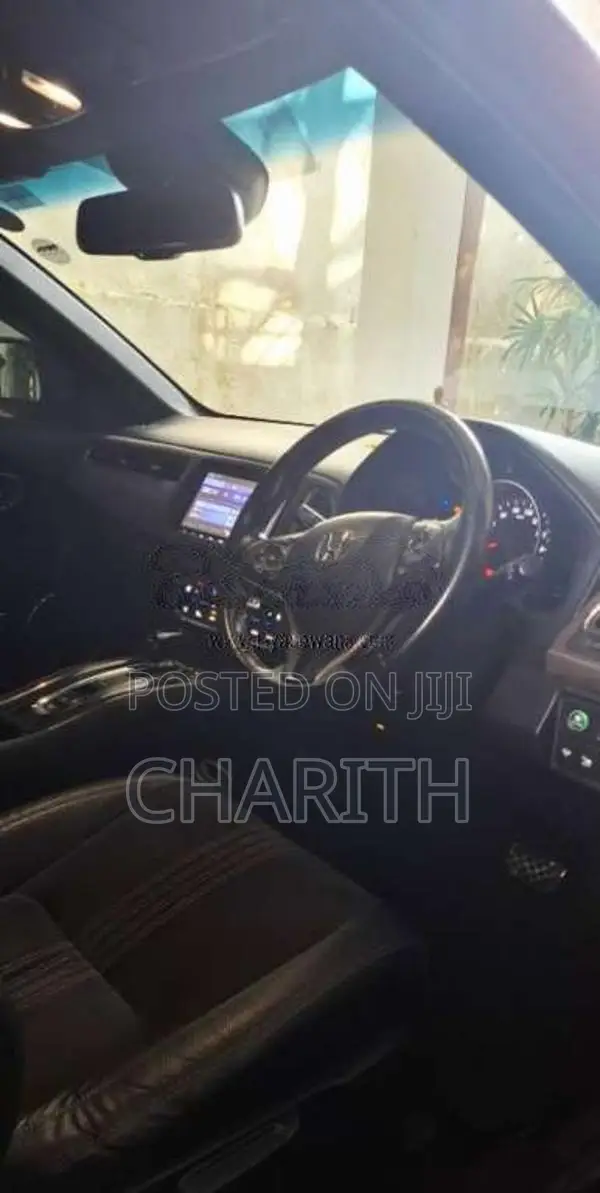 Honda Vezel 2018 SUV (Used)