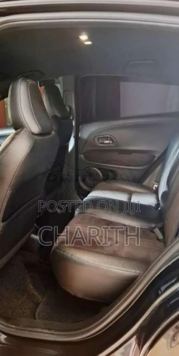 Honda Vezel 2018 SUV (Used)