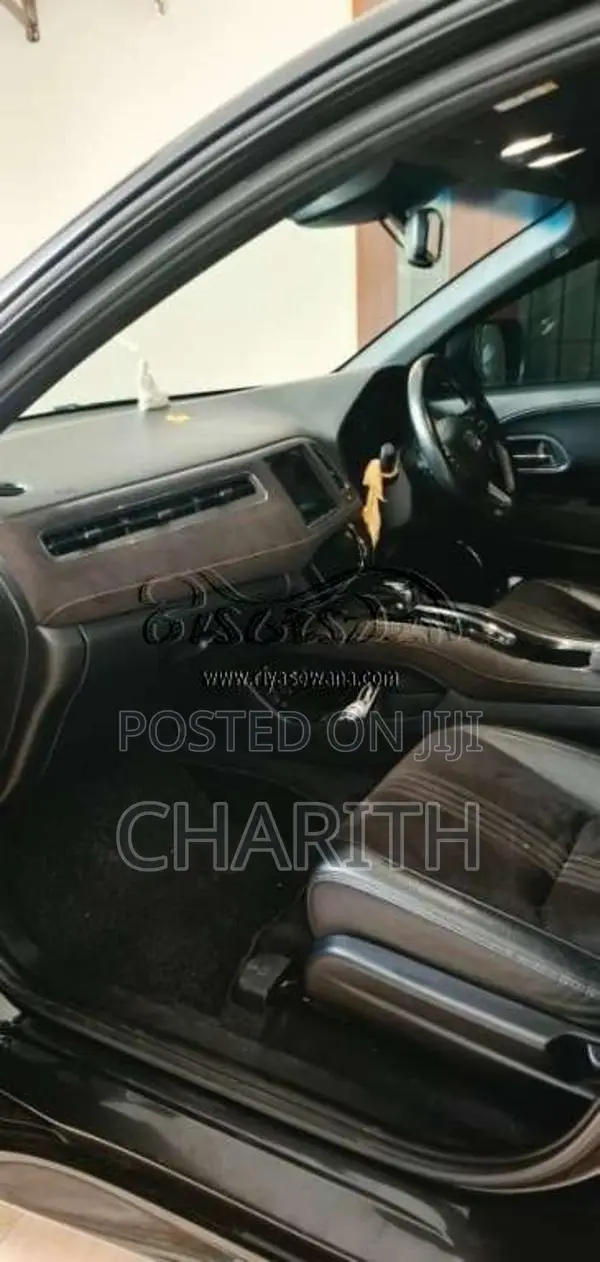 Honda Vezel 2018 SUV (Used)