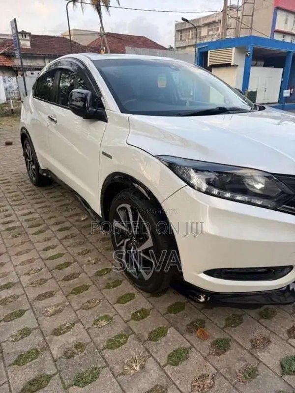 Honda Vezel 2017 SUV (Used)