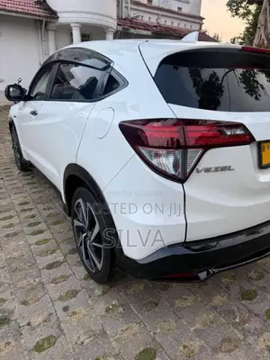 Honda Vezel 2017 SUV (Used)