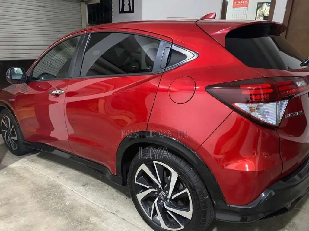 Honda Vezel 2017 SUV (Used)