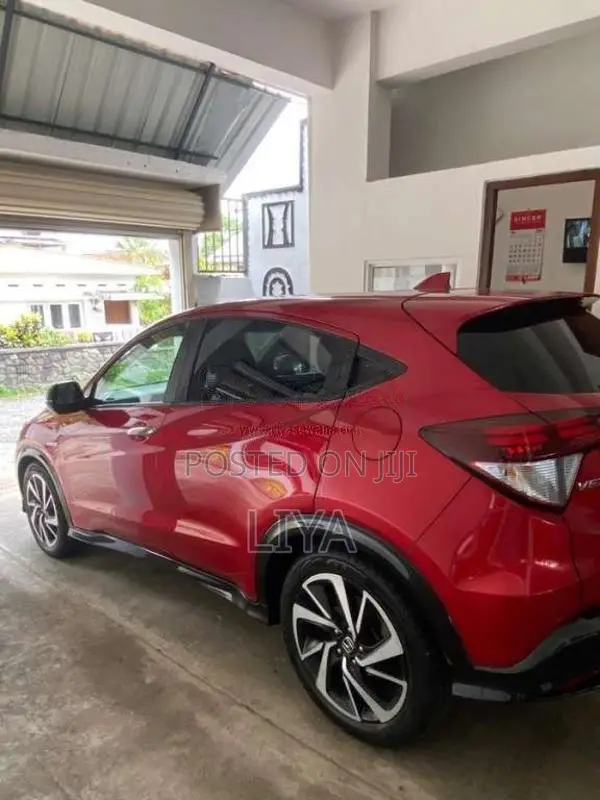 Honda Vezel 2017 SUV (Used)