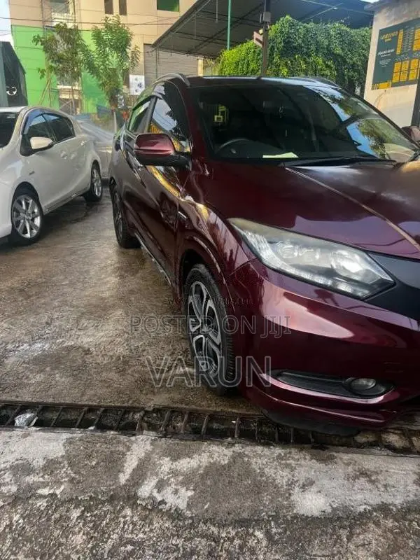 Honda Vezel 2015 SUV (Used)
