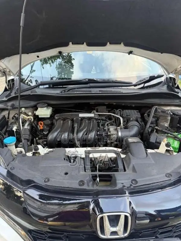 Honda Vezel 2017 SUV (Used)