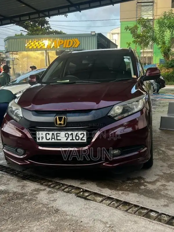 Honda Vezel 2015 SUV (Used)