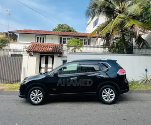 Nissan X-Trail 2015 SUV (Used)