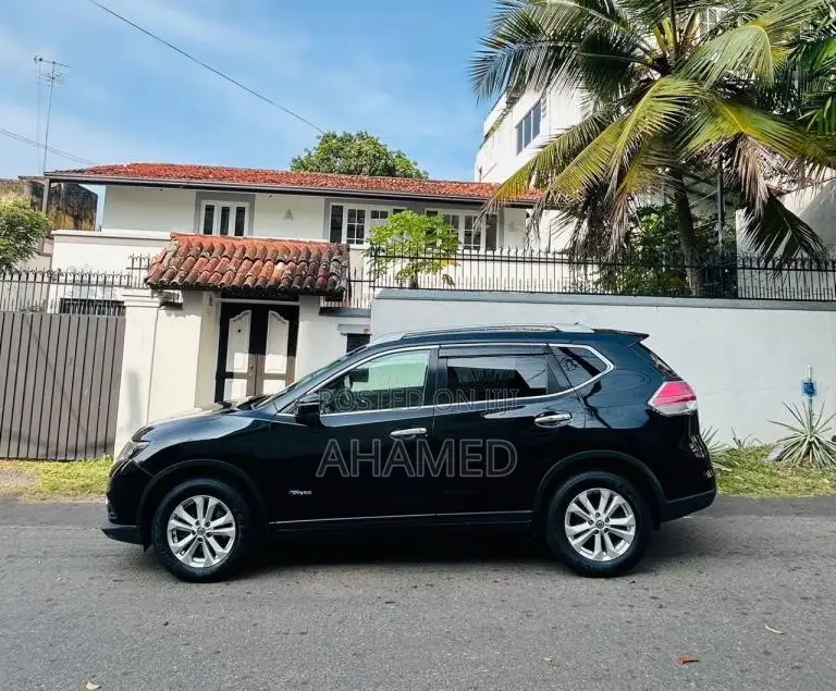 Nissan X-Trail 2015 SUV (Used)