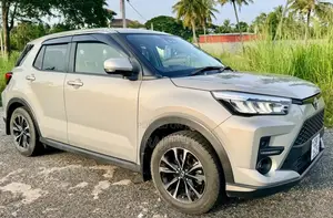 Toyota Raize 2023 SUV (Used)