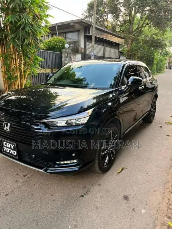 Honda Vezel Premium 2026 SUV (Used)