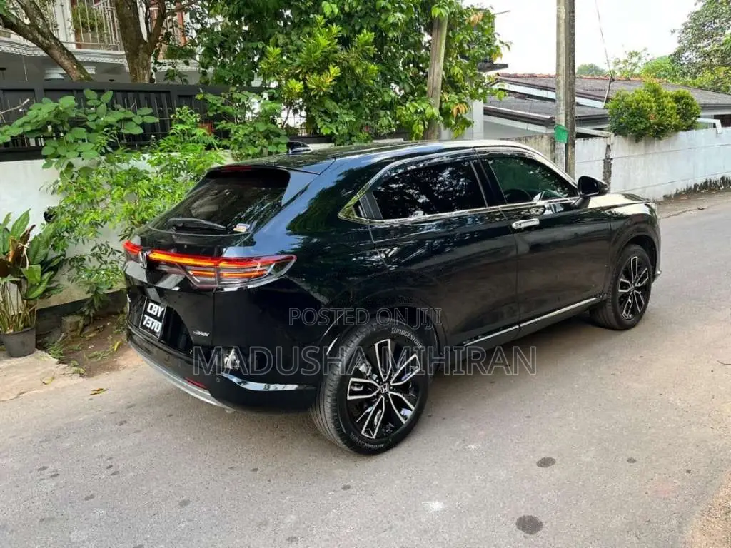 Honda Vezel Premium 2026 SUV (Used)