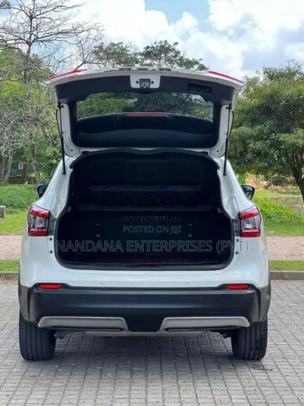Nissan Qashqai TEKNA PLUS TURBO 2018 SUV (Used)